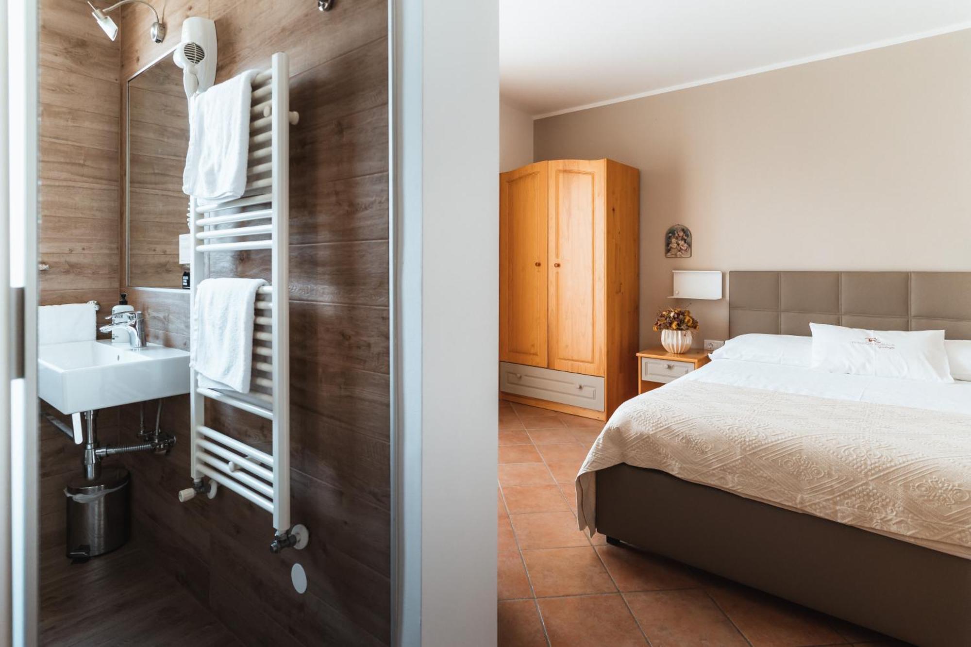 Hotel Penzion Kobala Tolmin Exteriér fotografie