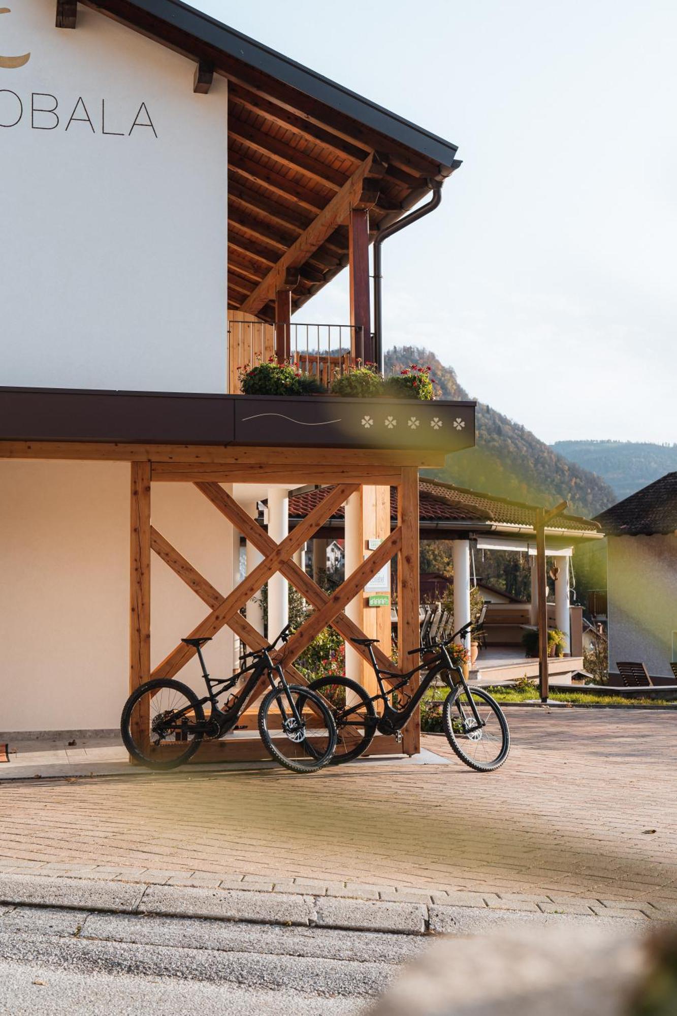 Hotel Penzion Kobala Tolmin Exteriér fotografie